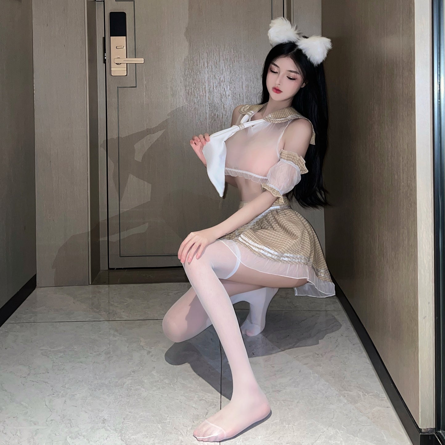 2616